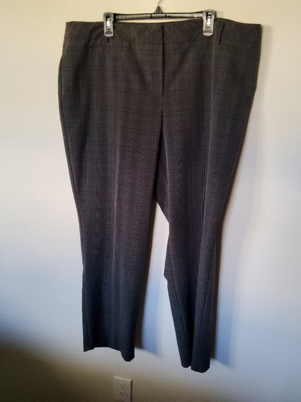Roz & Ali Gray Plaid Dress Pants Plus size 20